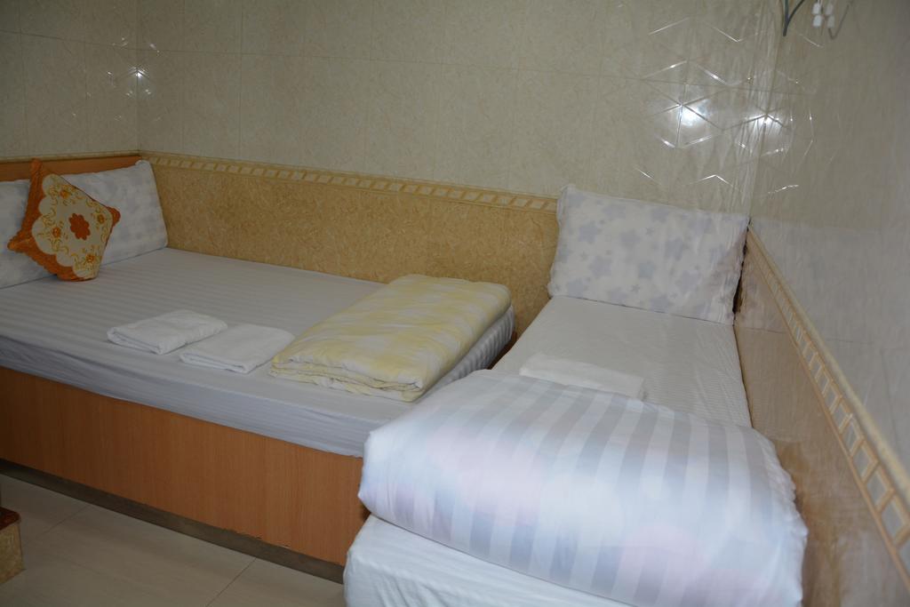 Everest Guest House Хонконг Екстериор снимка