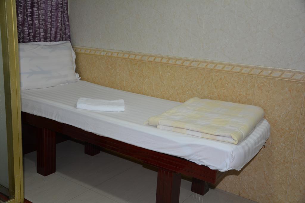 Everest Guest House Хонконг Стая снимка